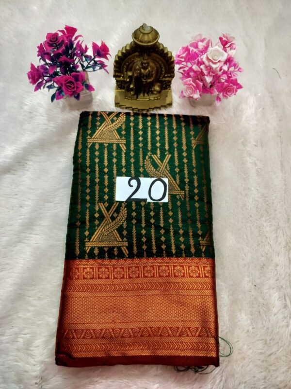 Vaira oosi Pattu saree