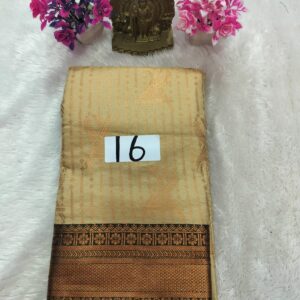 Vaira oosi Pattu saree